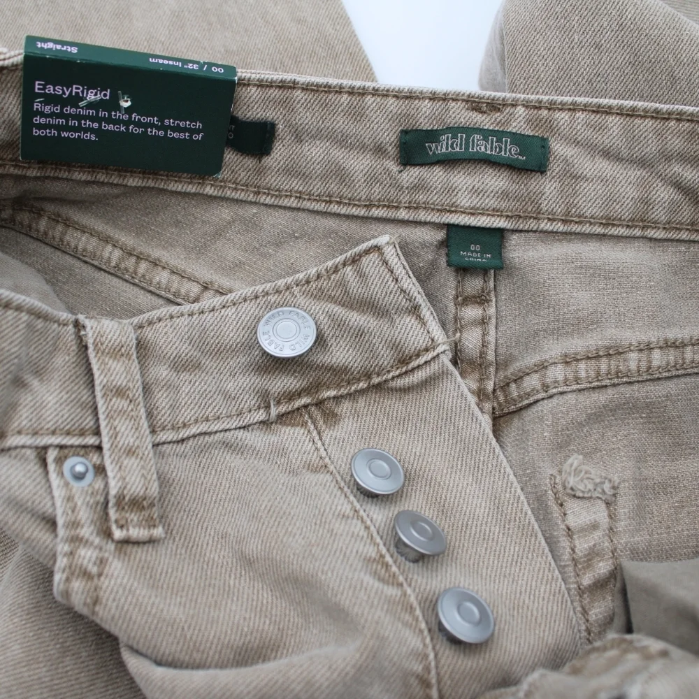 Women’s High Rise Distressed Straight Leg Jeans - Light Brown Size 00 & 4 - Picture 5 of 12